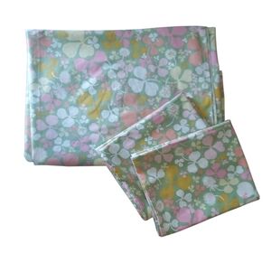 Vintage 70's Martex Muslin Floral Sheet Set